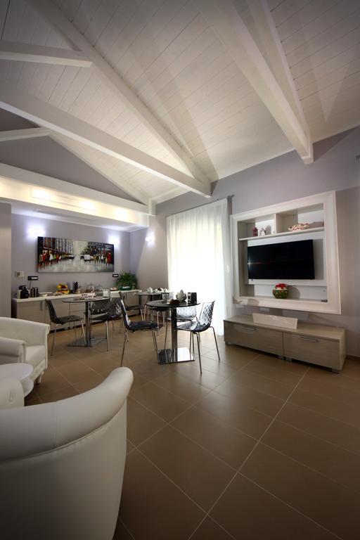 La Corte Del Geco Crotone Exterior foto